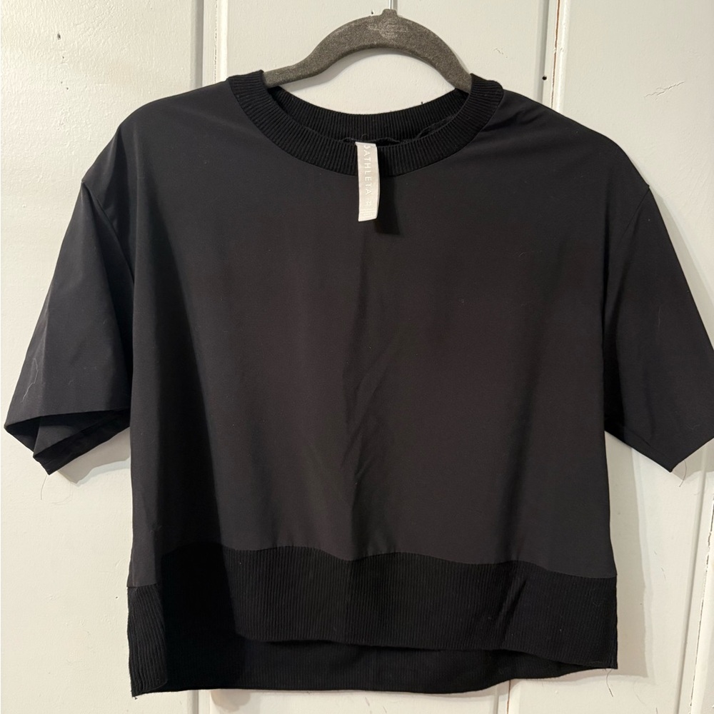 Athleta Black Short Sleeve Cropped Tee